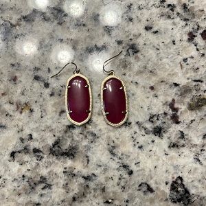 Kendra Scott Elle maroon earrings